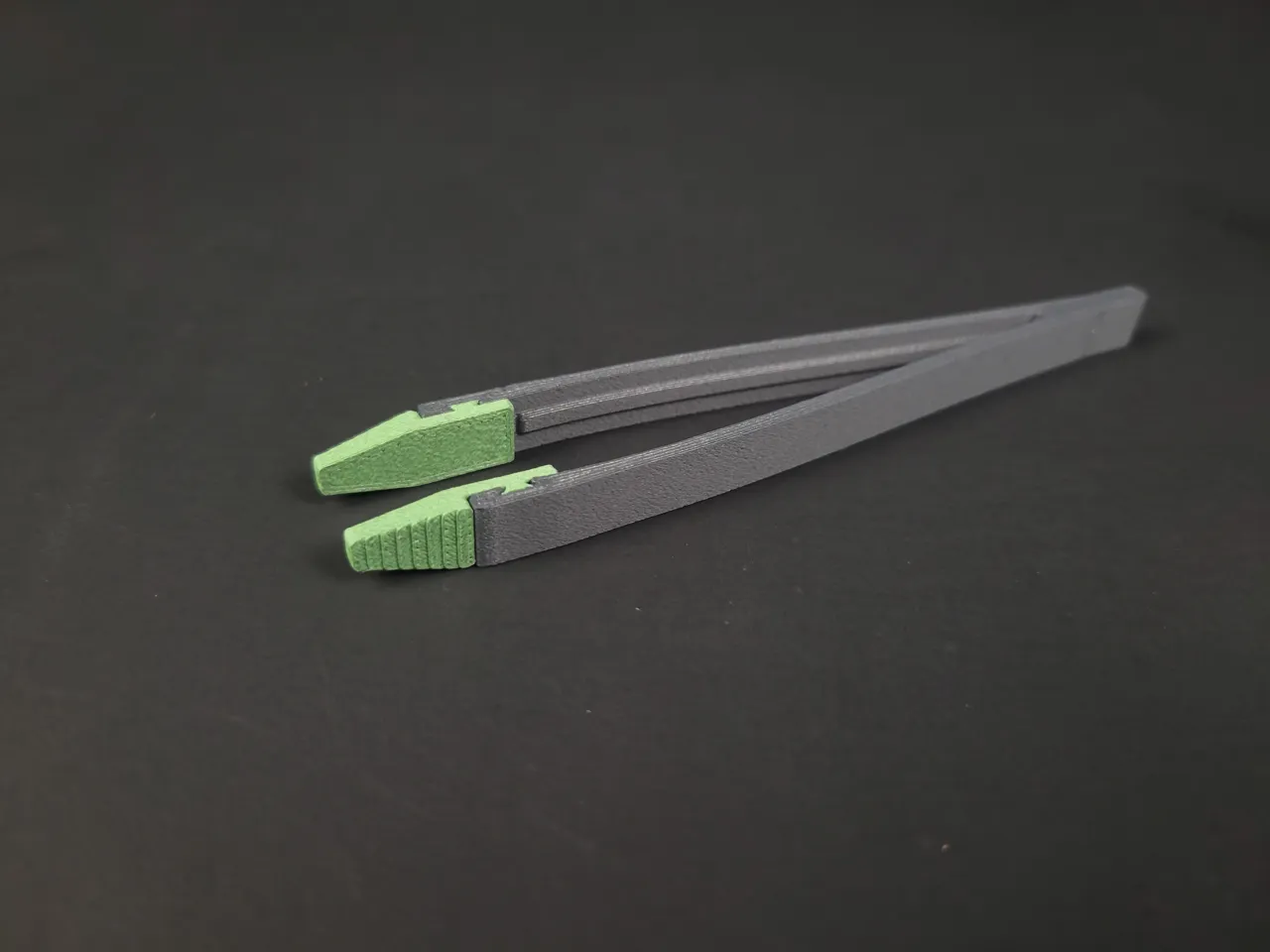 Tweezers view 4