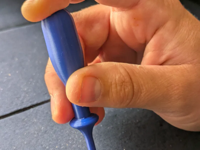 Pin pusher for lacemaking