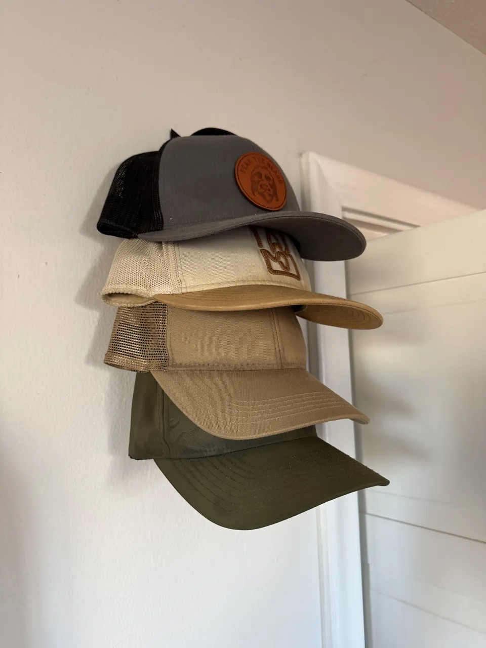 Wall-Mounted Hat Holder (4-Hats each, Expandable) view 4