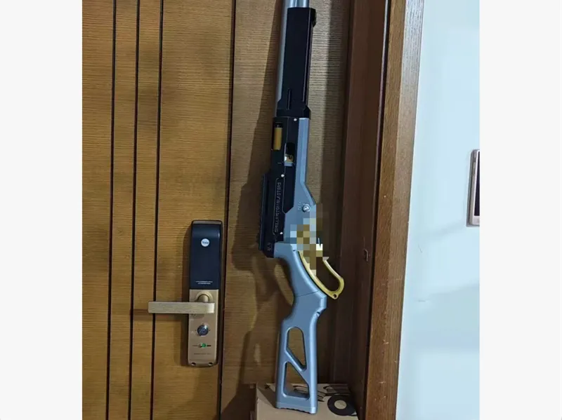 杠雷玩具模型，不可发射，仅为玩具模型