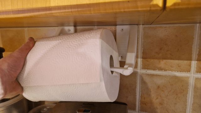 Paper towel holder