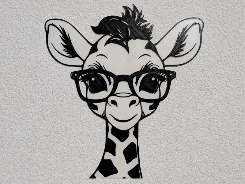 Cute giraffe with glasses (1 color change needed)