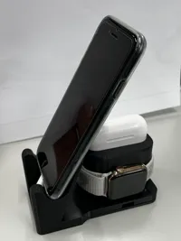 Station de charge pour iPhone, Apple Watch et AirPods Pro — photo 1