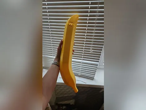 150% scaled Banananana sword