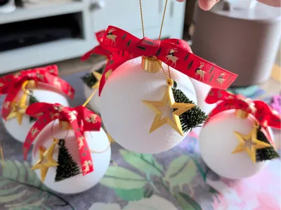 Snowball Xmas Bauble