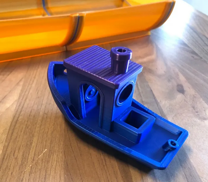 Miniatura 2 do modelo 3D Floating Benchy - just physics