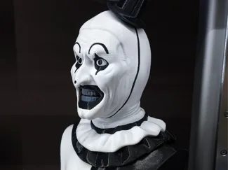 Terrifier - Art the Clown Bust (AMS Ready)