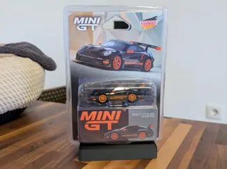 Mini GT BlisterDock – Desk Stand Halter