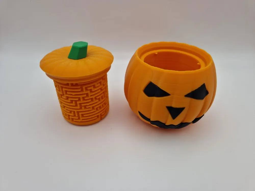 Pumpkin Maze with Face - Free 3D Print Model - MakerWorld