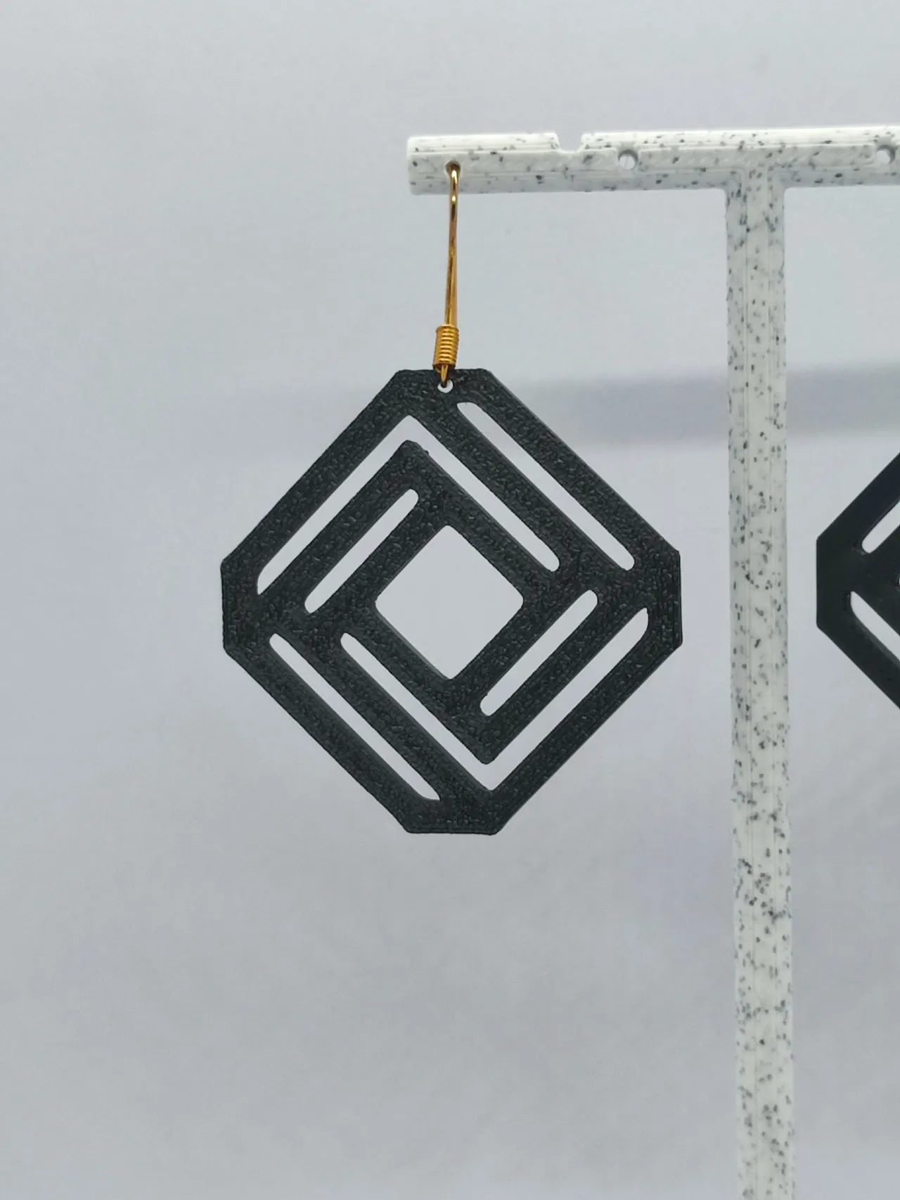 Aretes Labyrinth Chic view 4
