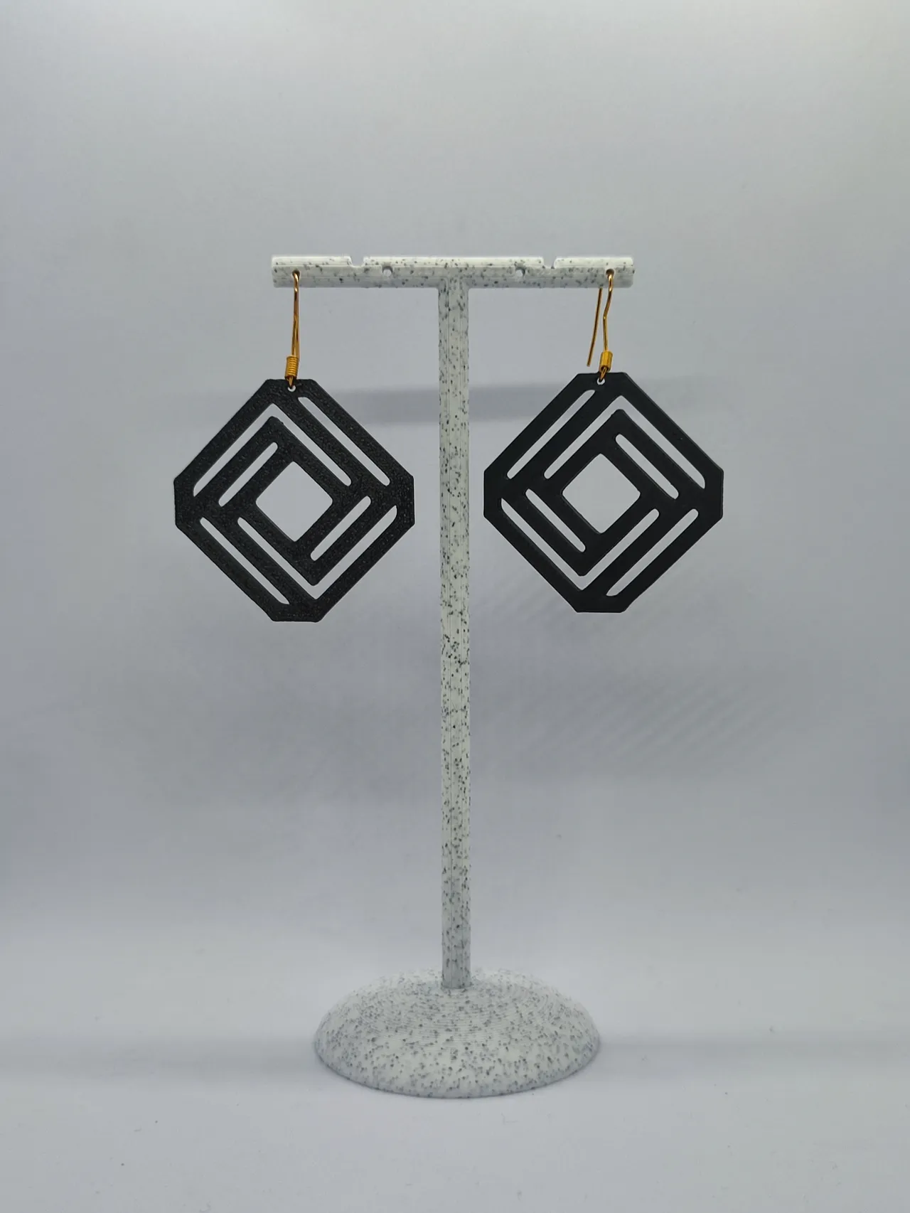Aretes Labyrinth Chic view 2
