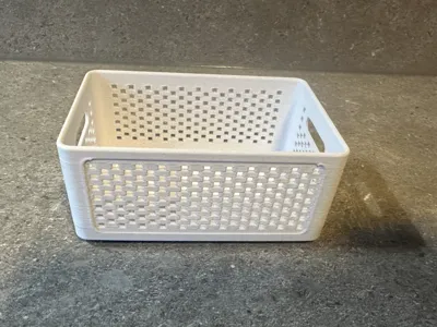 Small storage case