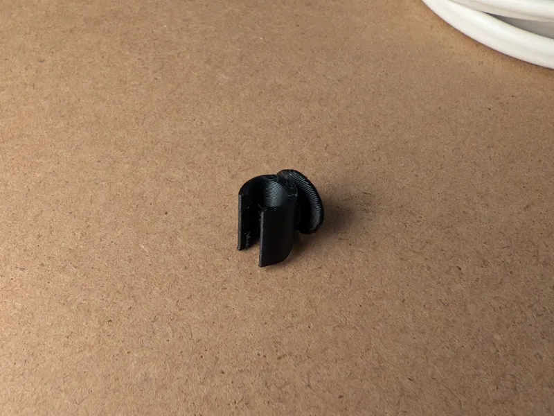 Regalux Kabel Organizer/Halterung/Führung 