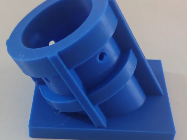 fixation poteau diam 50 angle de 30°