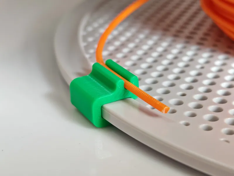 Spool Clip
