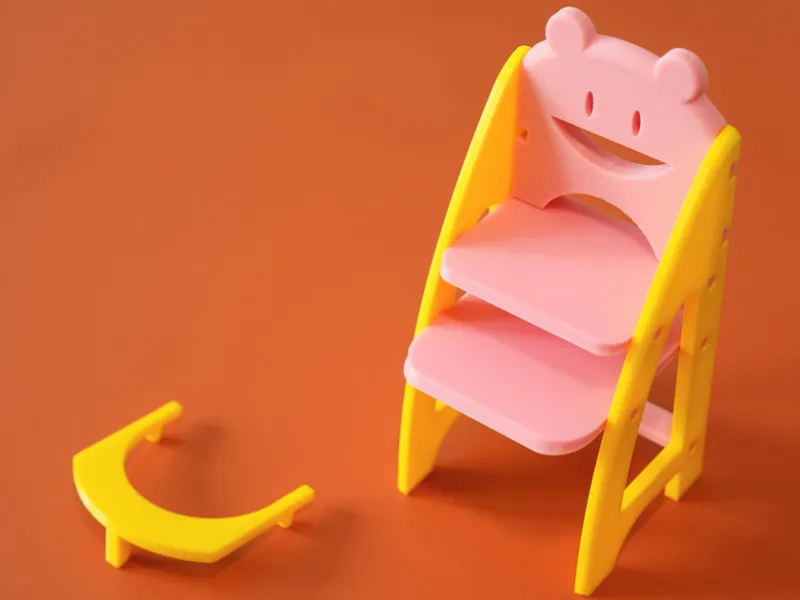 Baby High Chair Kit Model (1:12 Scale)
