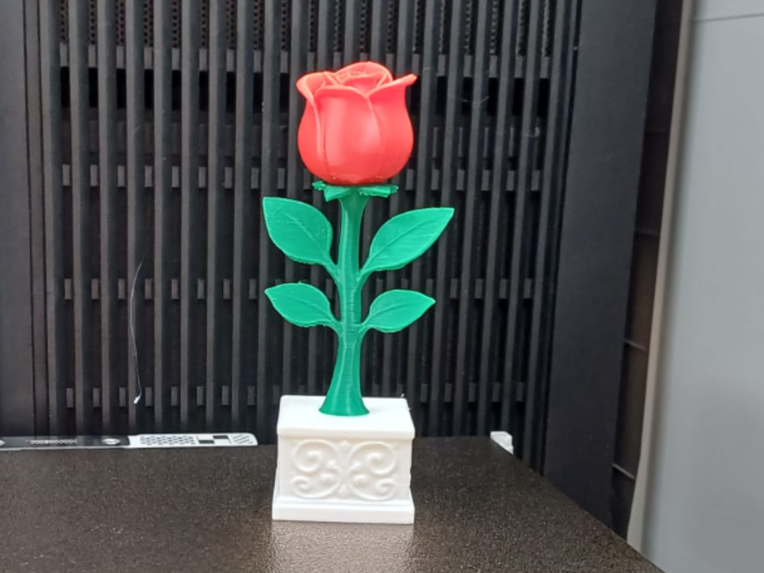 Mini Rose in Decorative Pot