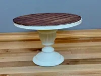 Table de cuisine sur pied pour maison de poupée (échelle 1:12) — photo 2