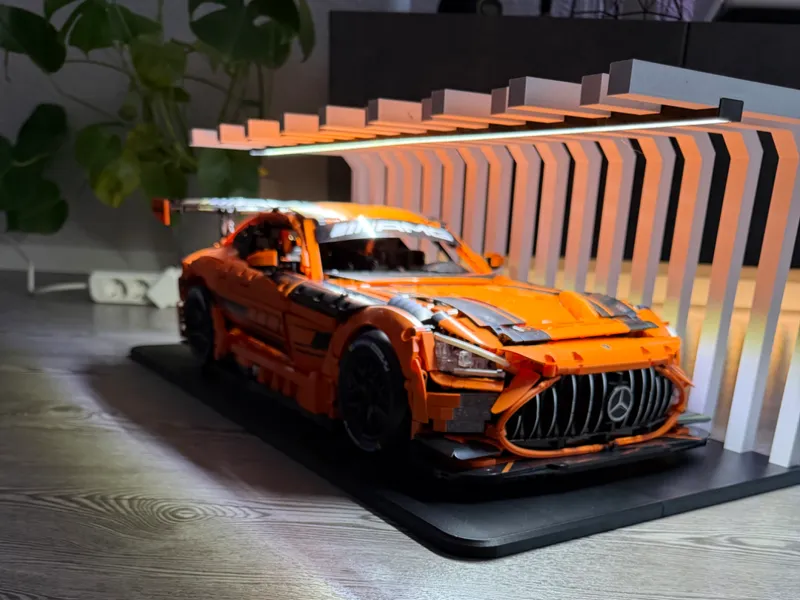 LED Display Stand for 1:8 Scale Bricks Cars