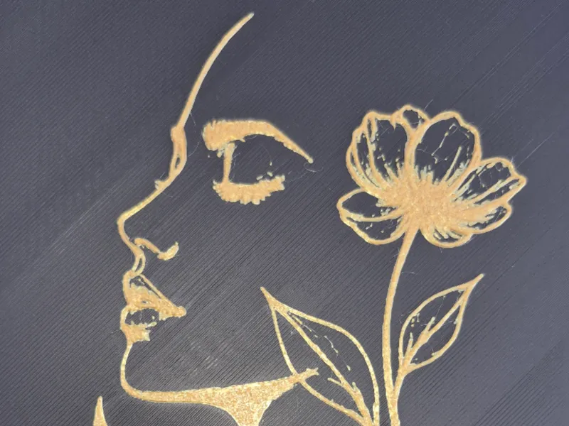 Elegant Golden Silhouette