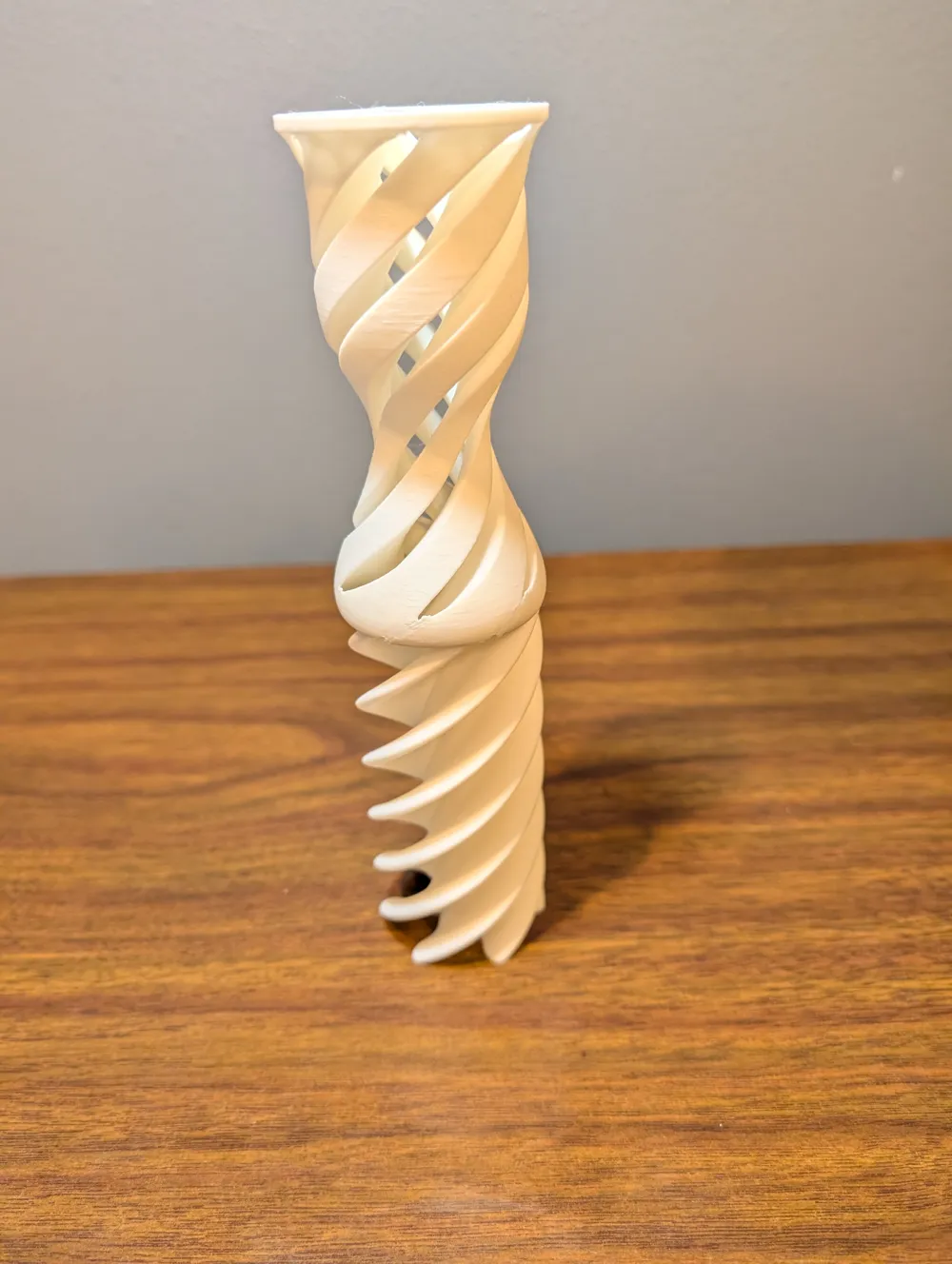 Spiral Impossible Passthrough Fidget - Free 3D Print Model - MakerWorld