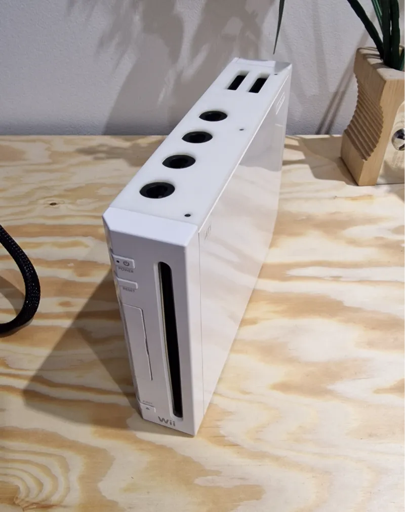 Wii open top panel 