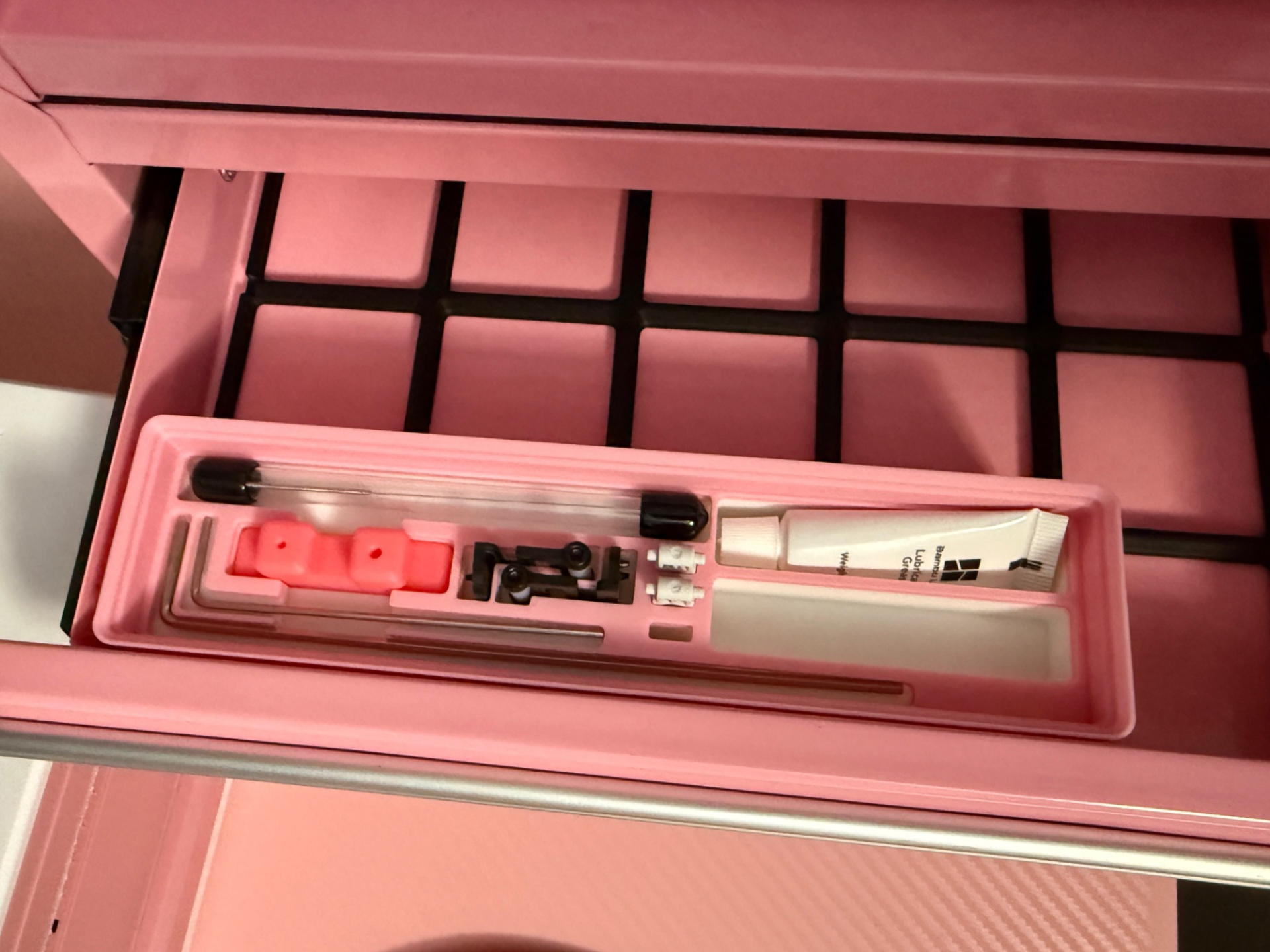 P1S slim Toolbox 4x1 Gridfin w/Thandle