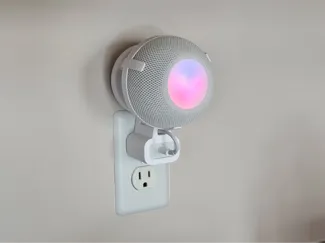 HomePod Mini wall mount / US USB charger