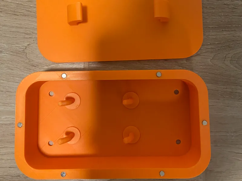 Portachiavi Magnetico 5x2 Moderno - No Supporti 