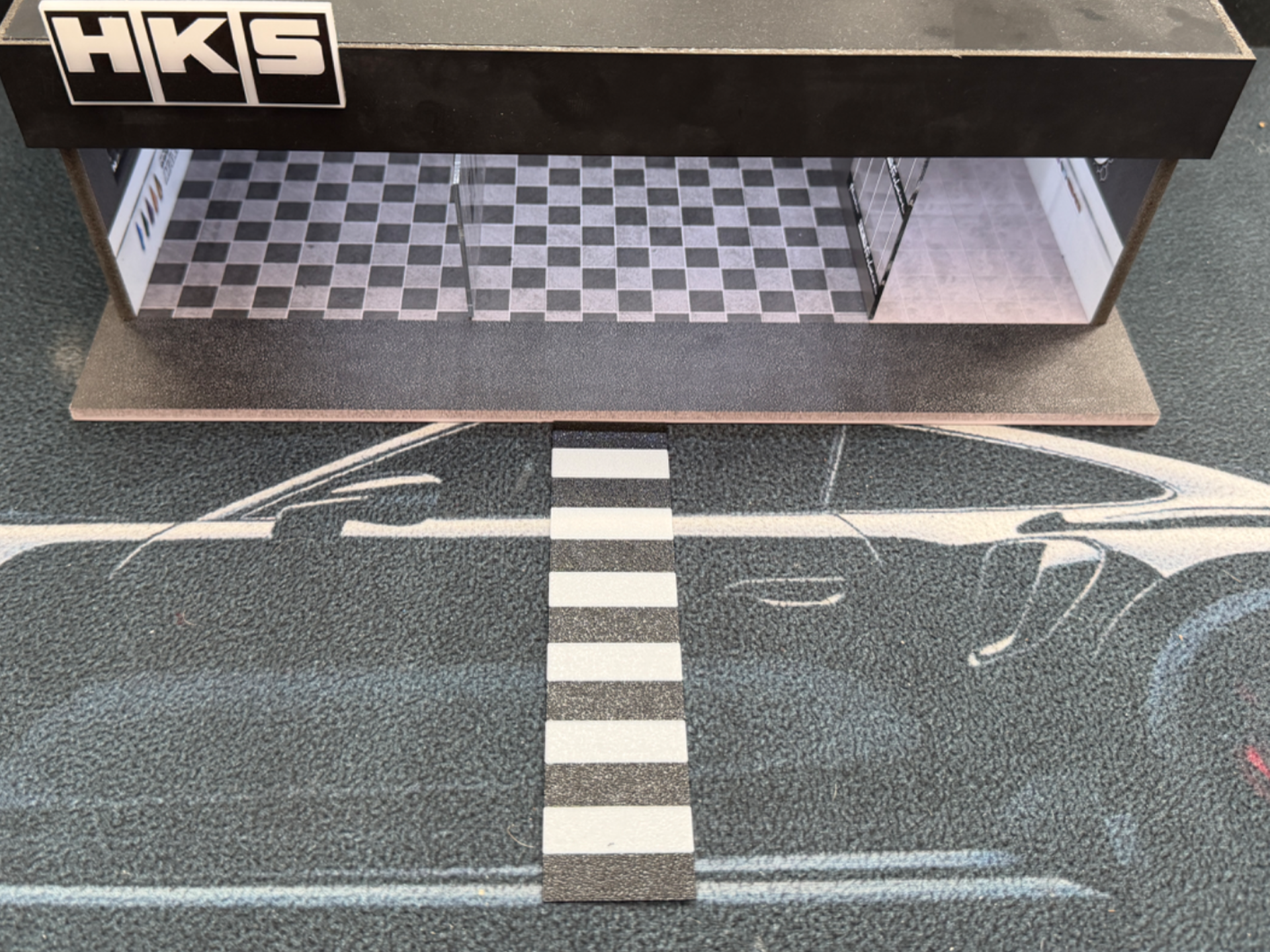 Road Crossing for 1:64 scale diorama / garage