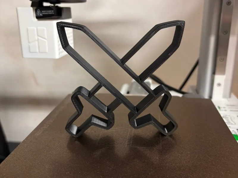 Crossed swords Sculpture  DnD Wargaming 40k