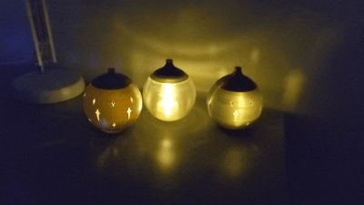 Christmas tree decorations globes with compartment