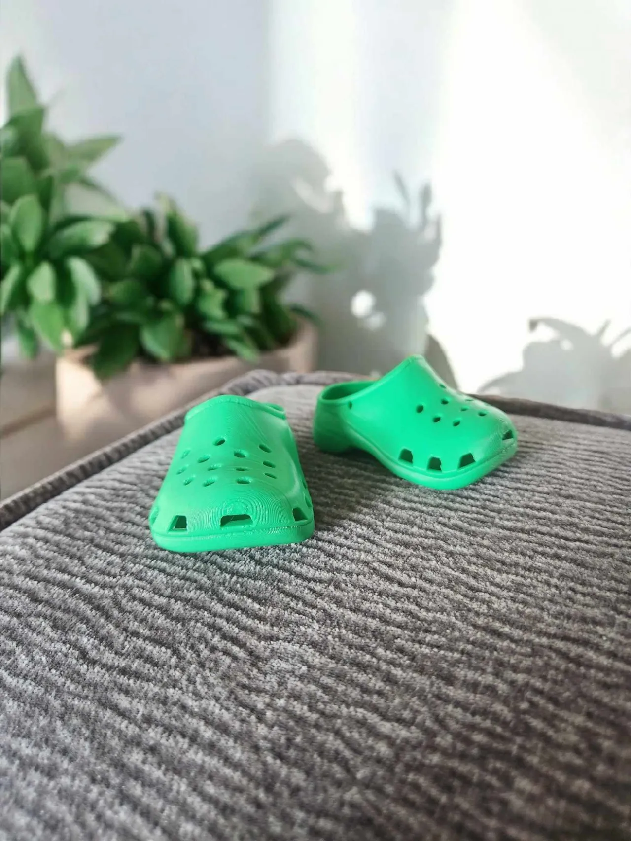 Cat Crocs view 2