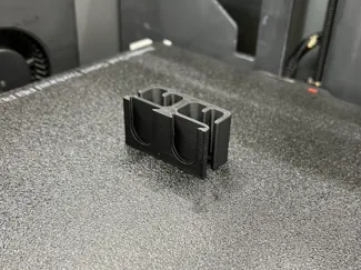 OpenGrid Multiconnect Cable Holder for Underware