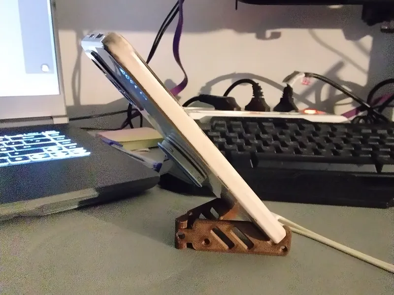45 degree Phone holder