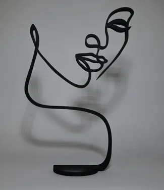 One Line Female Face Sculpture – Modern Decor