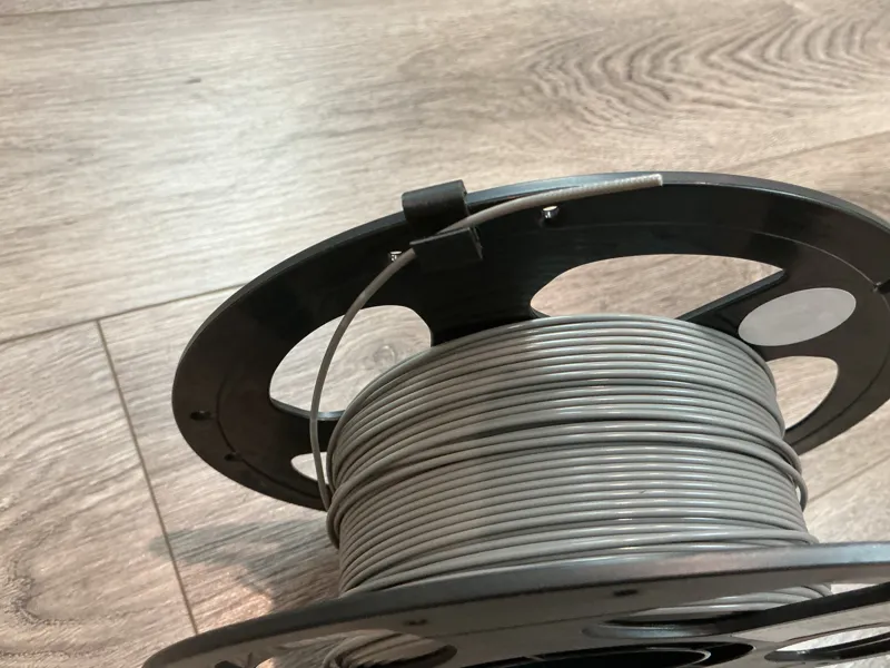 Filament Clip – Prevents Spool Unraveling (1.75mm)