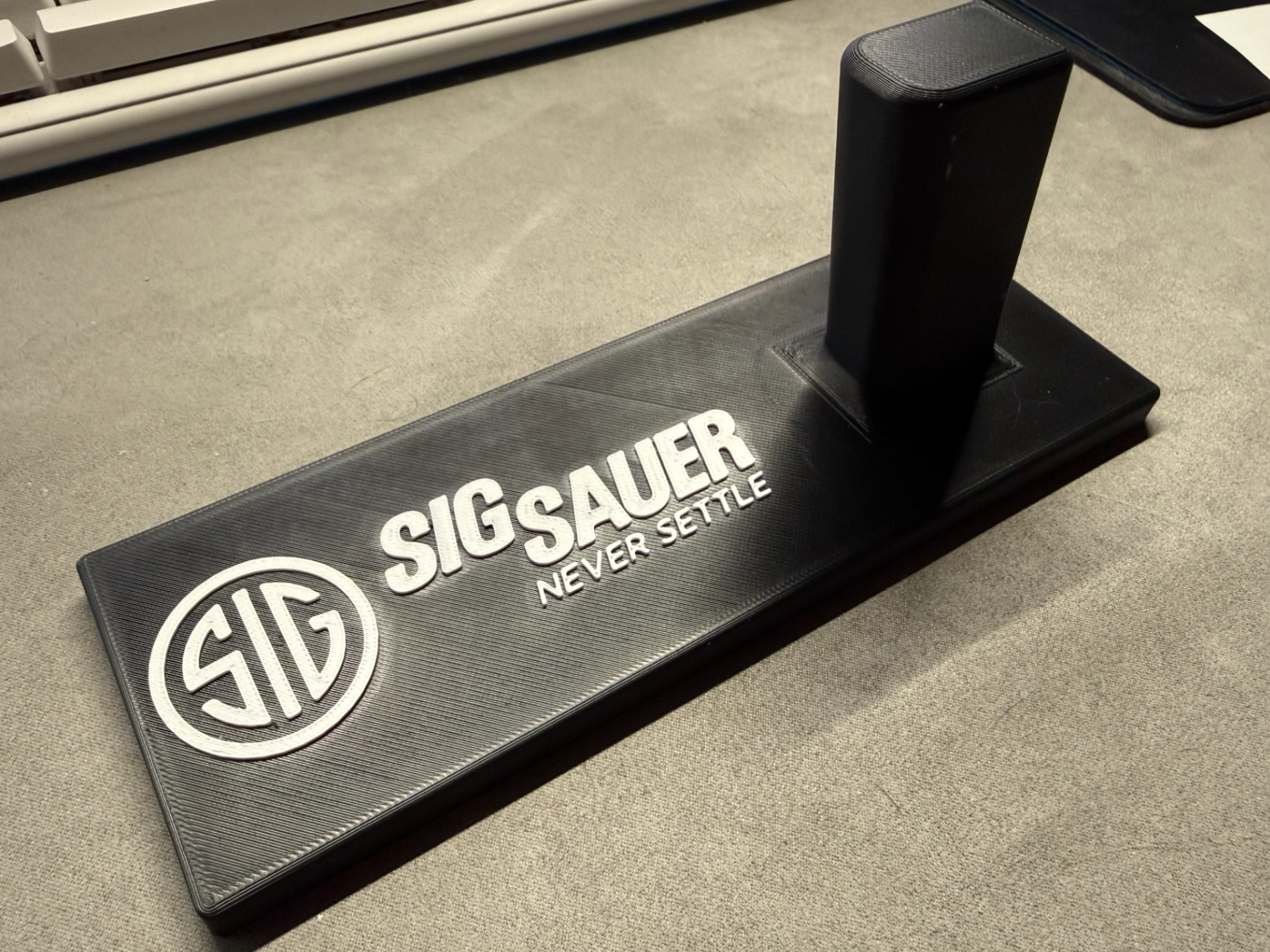 Handgun Display Stand