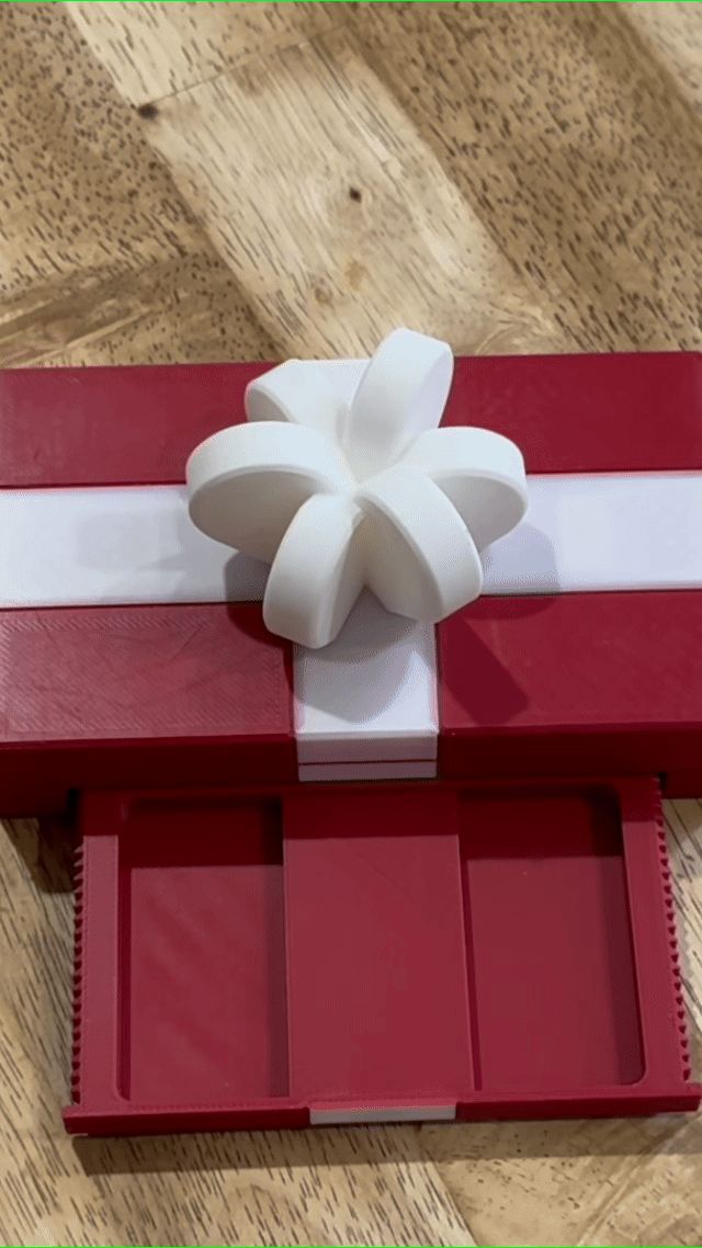 Gift Card Holder - Present