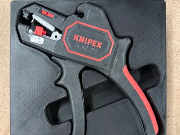 https://makerworld.bblmw.com/makerworld/model/USce77f02b98b767/design/2025-12-18_8eca8fc8ad53a8.jpg