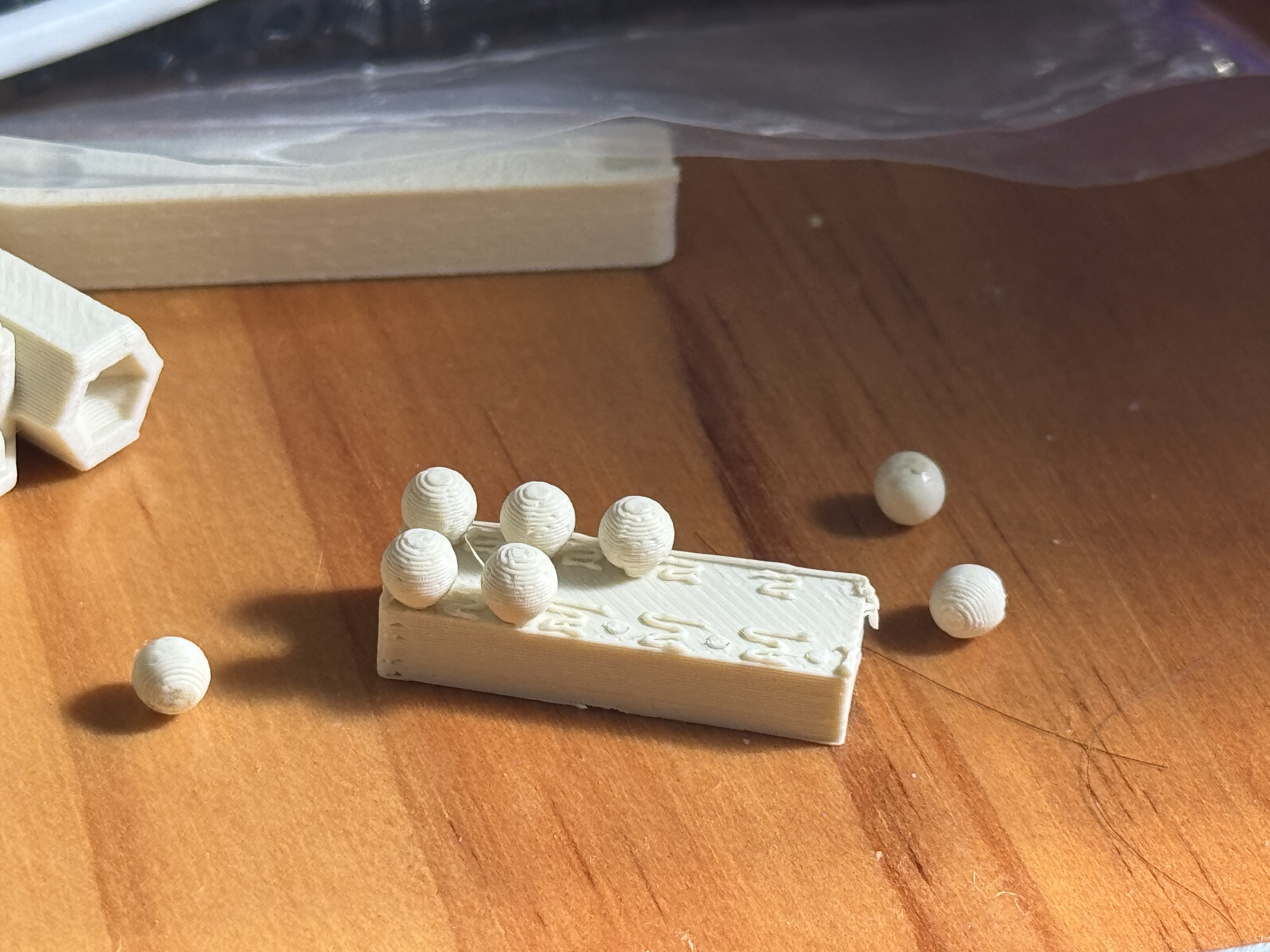 Miniatura 4 do modelo 3D 决策板Decision Board（春娇与志明电影）分歧终端机选择困难症抉择神器