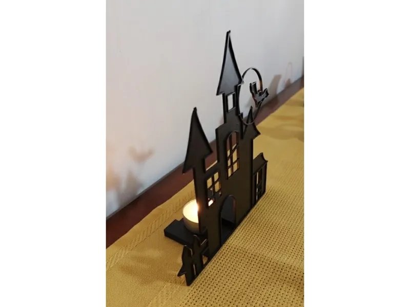 hallowen decoration- haunted castel &bat &candler