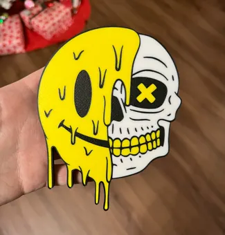 Dripping Melting Smiley Face Skull Magnet
