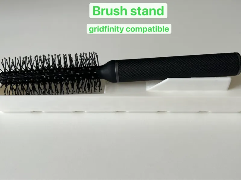 Brush stand grid finity