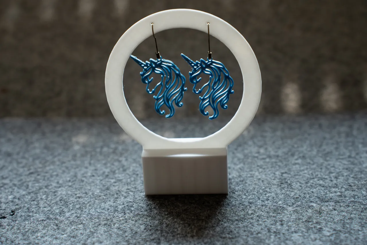 Einhorn Ohrringe – Elegante Fantasy-Ohrringe view 4