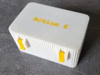 2 couches, 0,2mm, 5% d'infill pour boîte et 15% pour clips