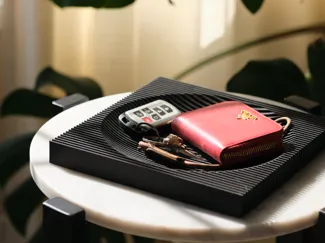 Minimalist Catch-All Tray 