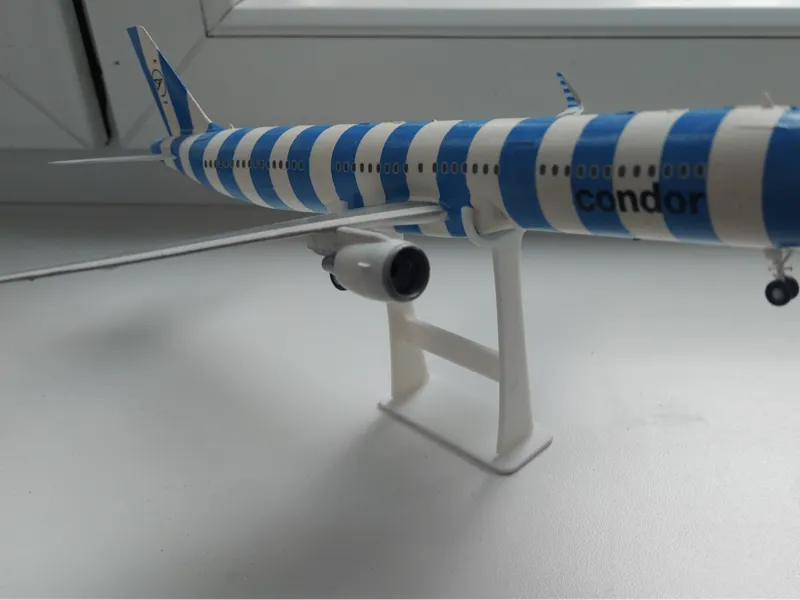 Model plane stand