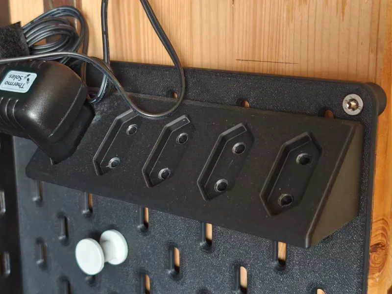 IKEA Skadis Halter für EU Netzteil