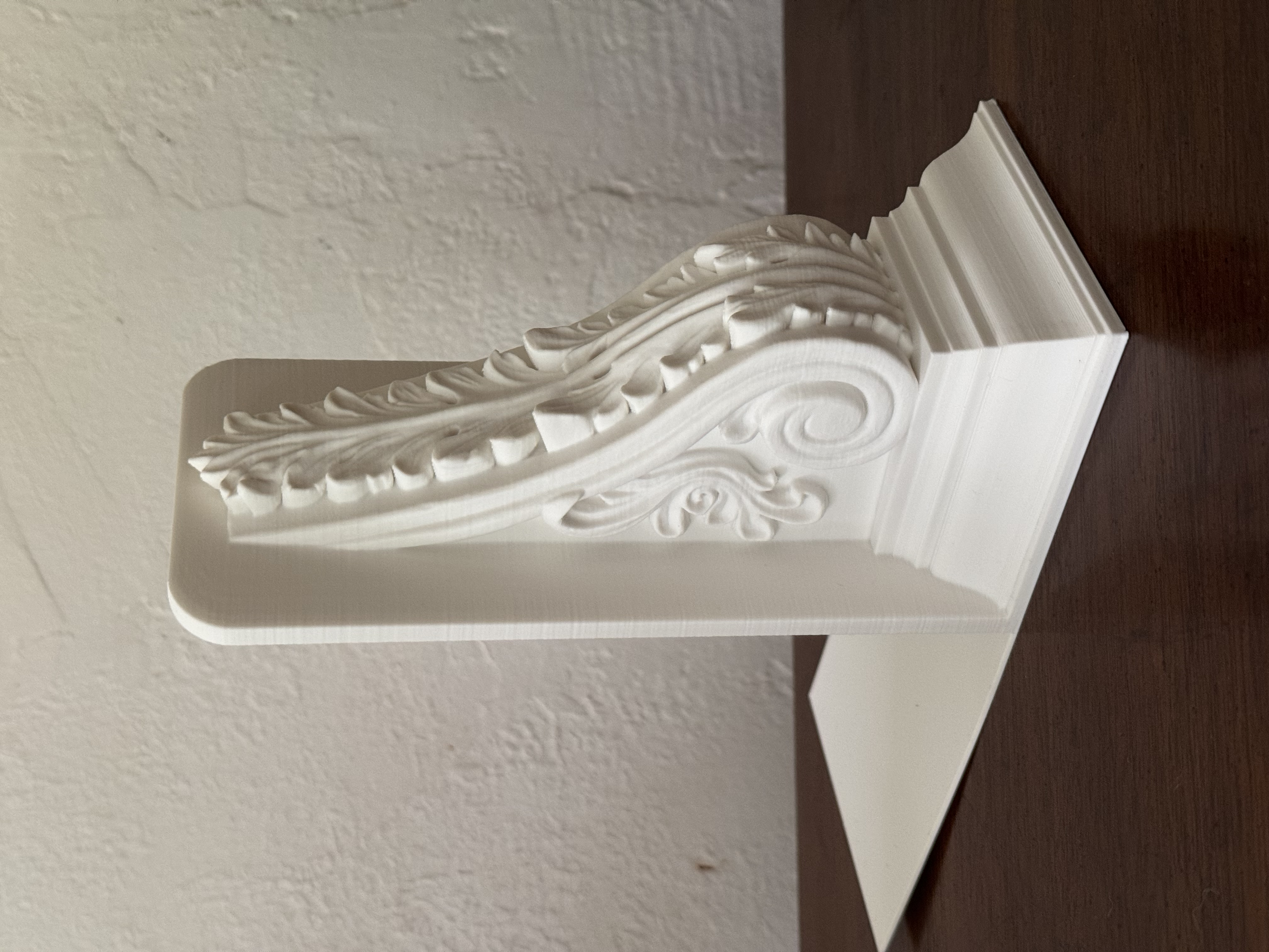 Miniatura 1 do modelo 3D Corbel Bookend:  Rococo Inspired